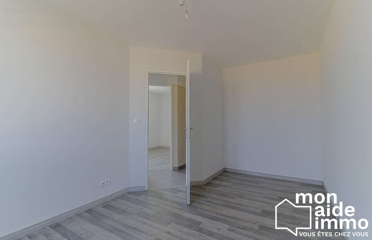 Maison 111 m² à Cire-D'aunis  - photo 9
