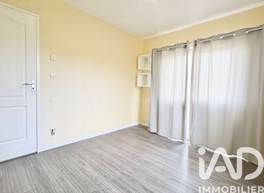 Photo 8 - Maison à AUNEUIL