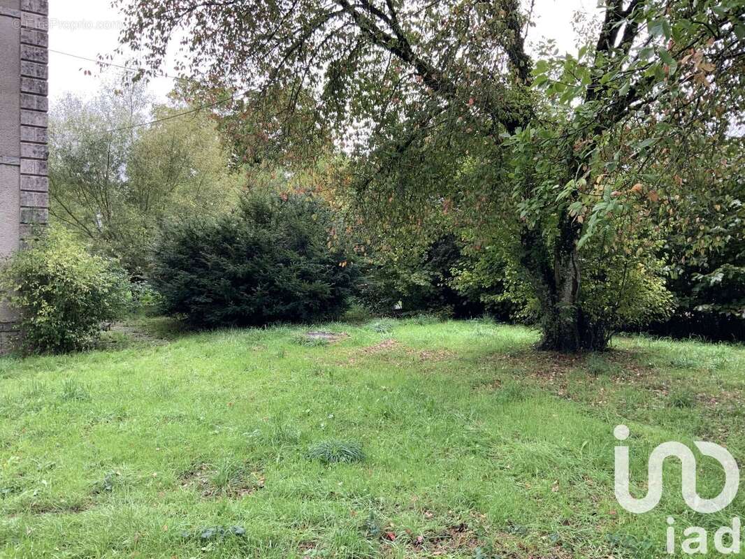 Photo 2 - Maison à NOUZERINES