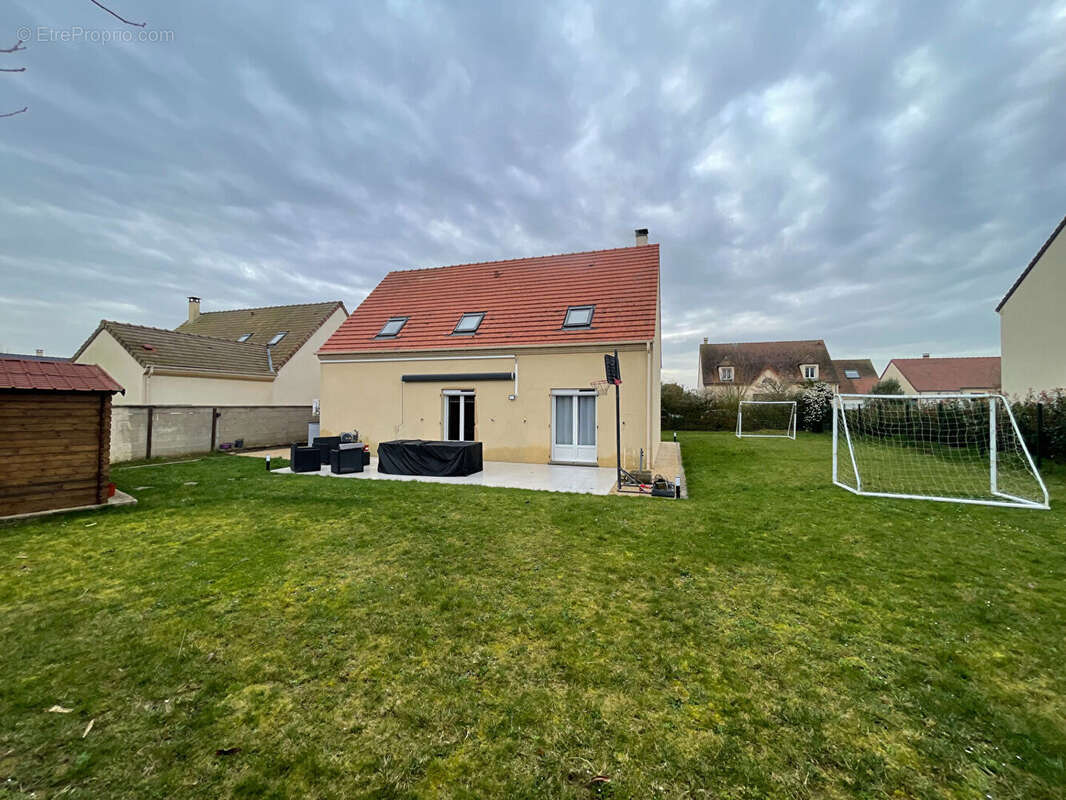 Maison à ANGERVILLE