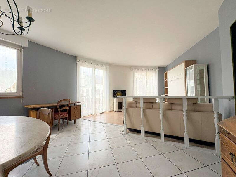 Appartement à DIVONNE-LES-BAINS