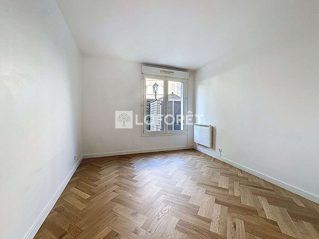 Appartement à LE PLESSIS-ROBINSON