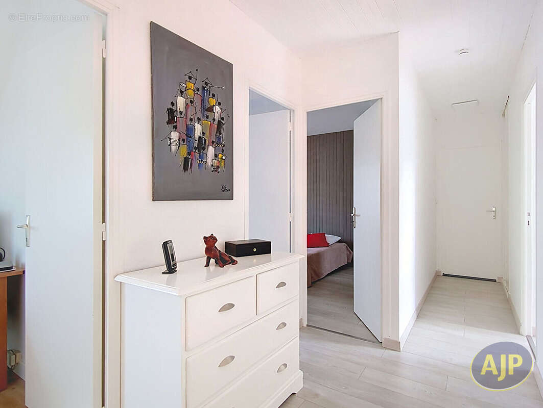 Maison familiale de 130 m²  Rennes Patton / Prairies Saint-Martin - photo 6