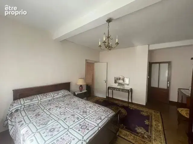 Maison dans le centre de CINTEGABELLE - photo 2