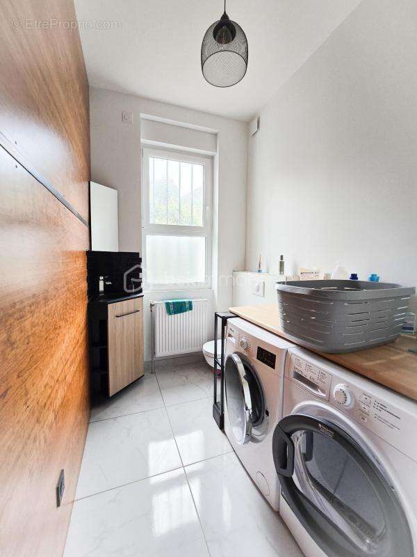 Appartement à JARRIE