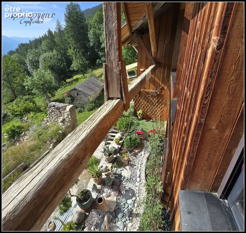 Aux Seyes, commune de Champcella, grande maison de montagne rénovée pour résidence principale, gîte ou chambres d’hôtes - photo 17