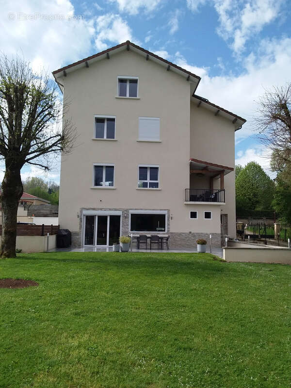 Maison à VEYRINS-THUELLIN