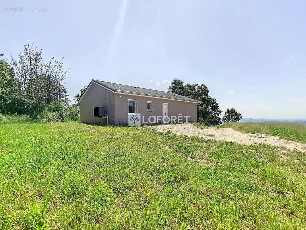 Maison à SAINT-PRIVAT-DU-FAU