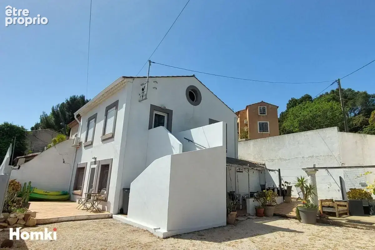 Photo Maison à Six-Fours-Les-Plages au prix de 430 000€