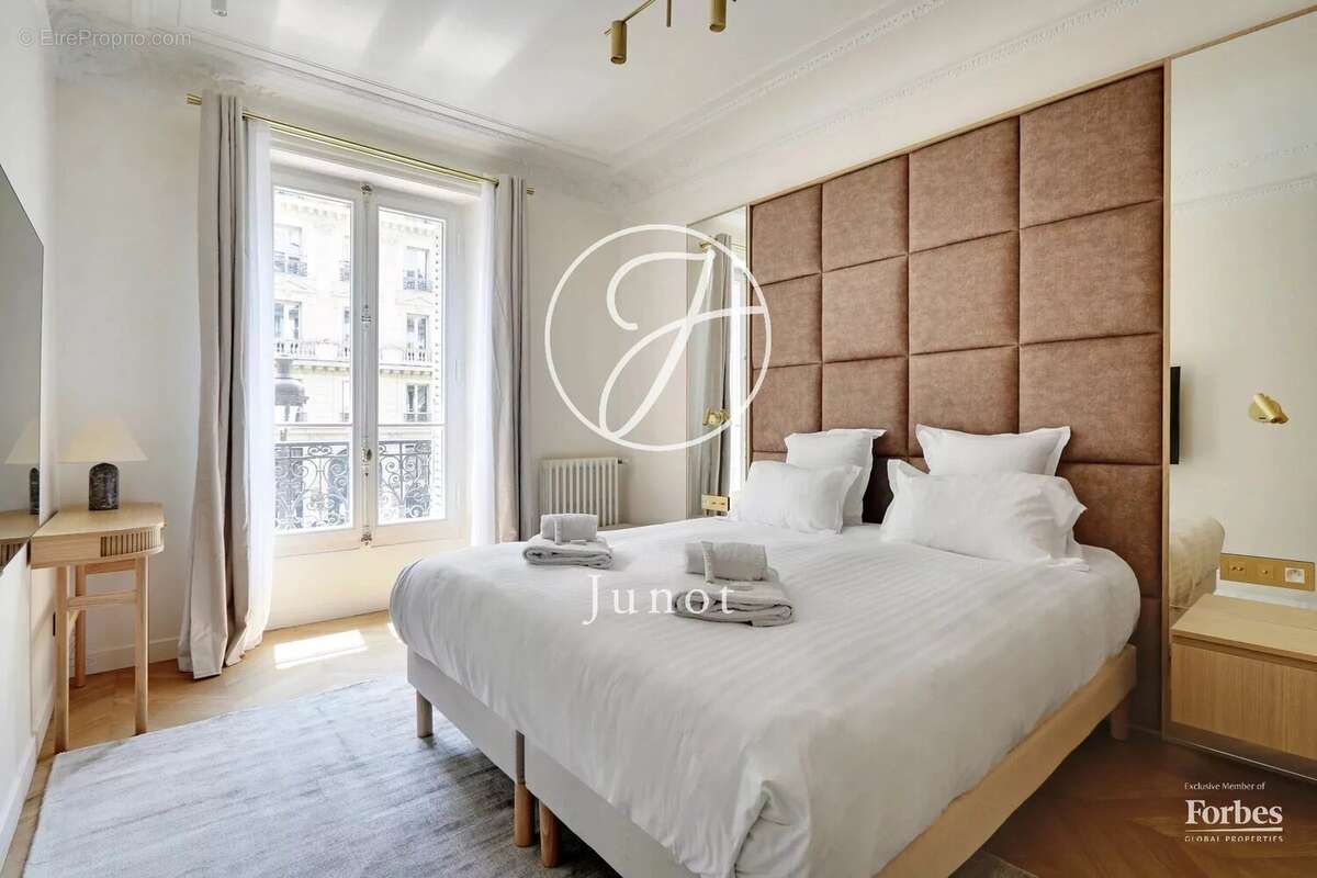 Appartement à PARIS-5E