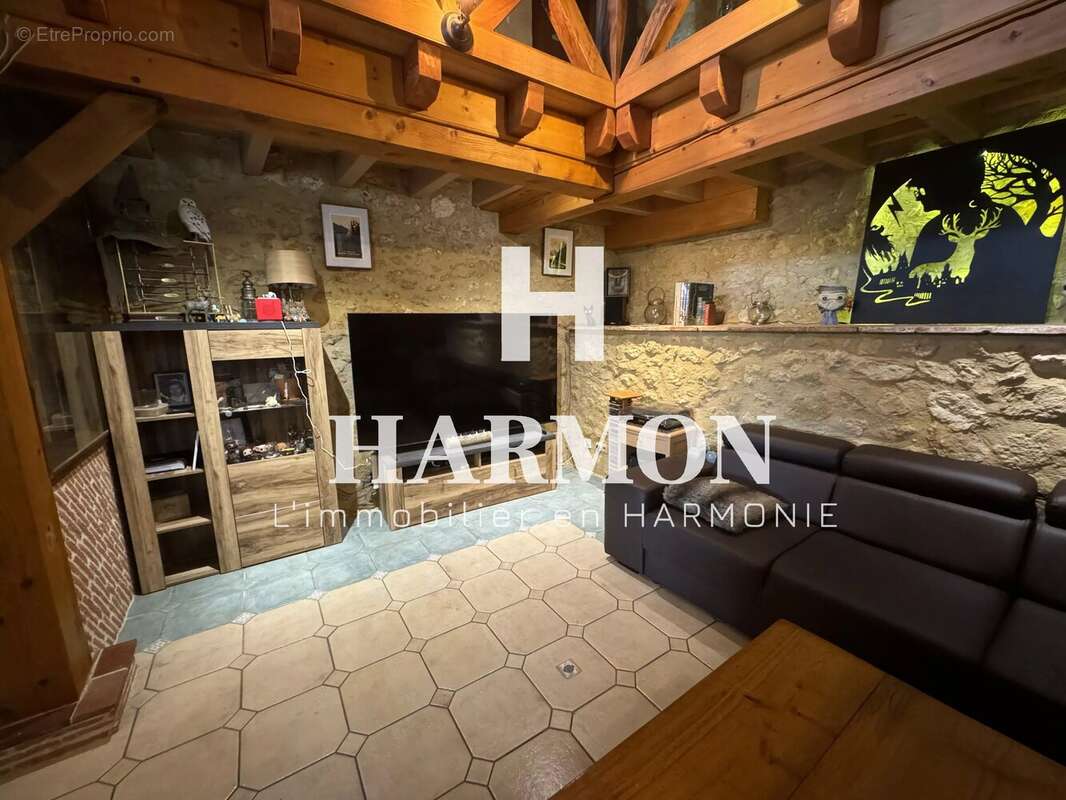 Maison à MIRANDE