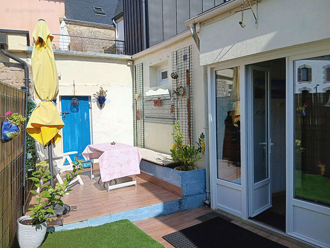 Maison à LOCMARIAQUER