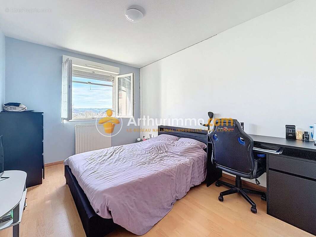 Appartement à BOURGOIN-JALLIEU