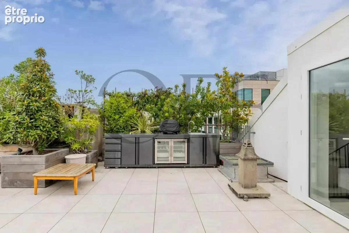 92200 NEUILLY-SUR-SEINE – Penthouse Duplex d'Exception – 245 m² – 5 Chambres – Plus de 200 m² de Terrasses – 2 Parkings - photo 9