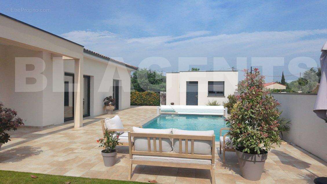 IMG_20251007_172452 - Maison à LA TOUR-DU-CRIEU