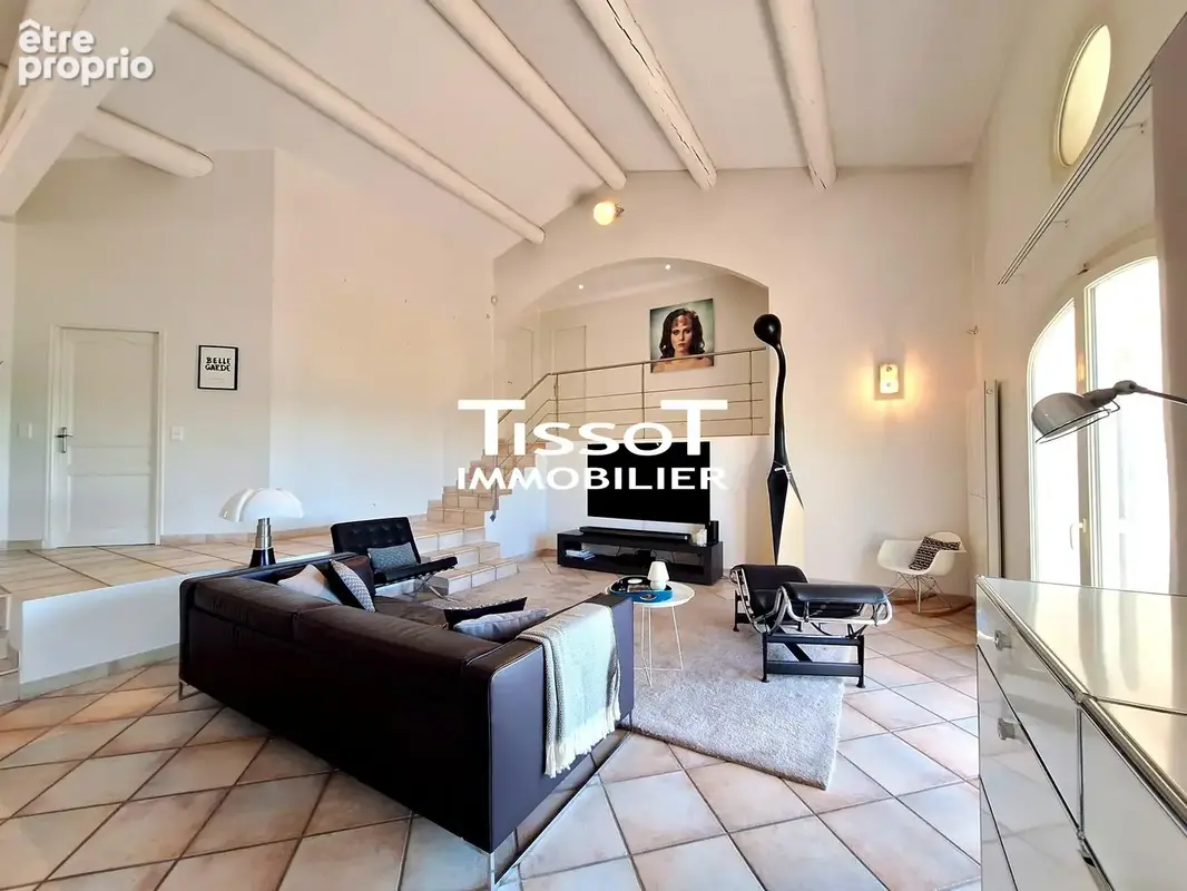Maison 5 pièces 198 m² à vendre à Bellegarde (30127) - photo 3