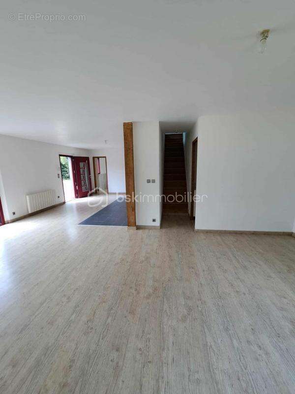 Belle maison ossature bois (2012) – Terrain 5 351 m² – Exposition plein sud - photo 15