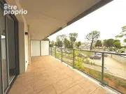 Appartement à SAINT-LAURENT-DU-VAR