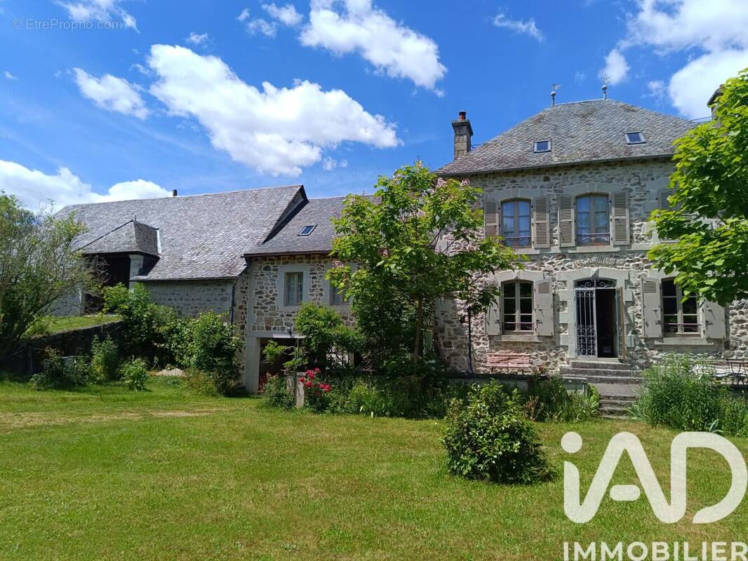 Photo 1 - Maison à VEBRET
