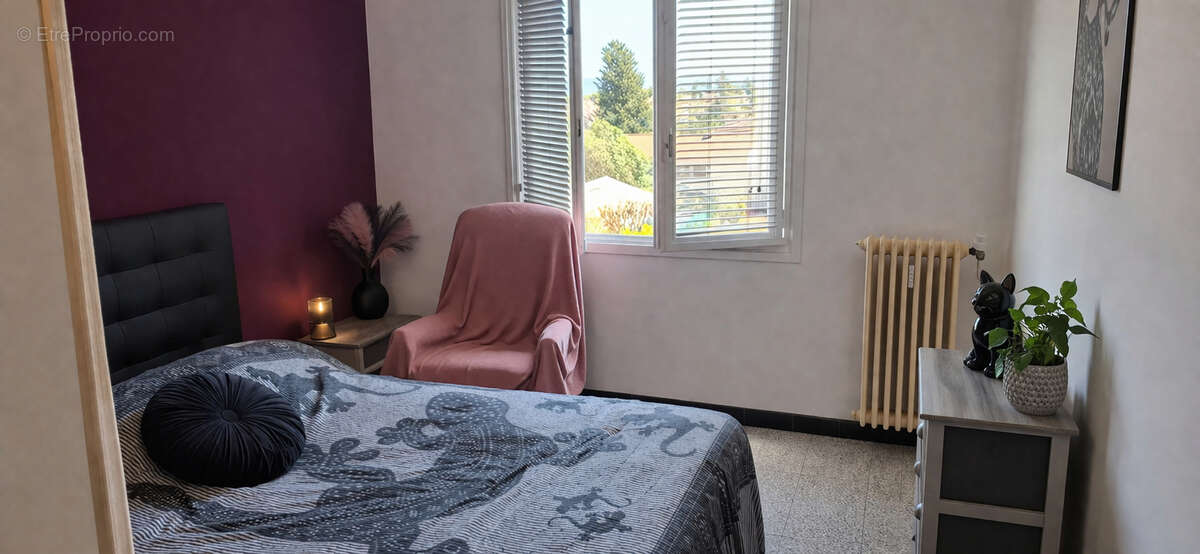 Appartement à CUERS