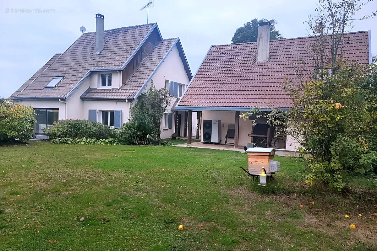 Maison à SAINT-FUSCIEN