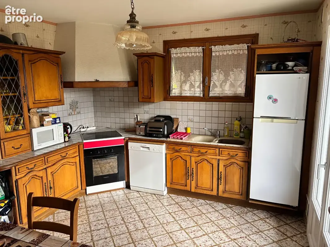 Maison 6 pièces 171 m² à vendre à Bourg-En-Bresse (01000) - photo 6