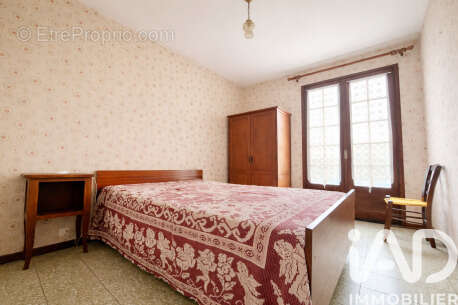 Photo 4 - Maison à PEYRESTORTES