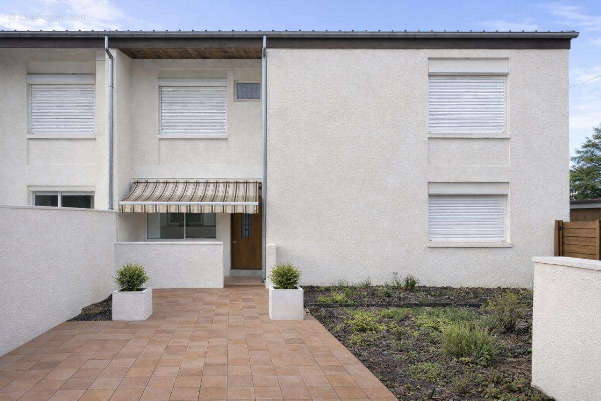 Maison à SAINT-MEDARD-EN-JALLES