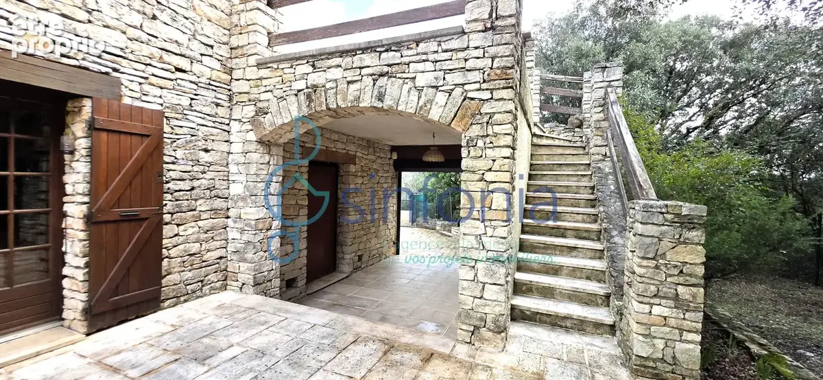 Maison en pierre avec vue panoramique et piscine entre Uzés et Barjac - photo 12