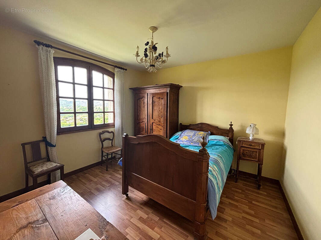 Maison à ROCHE-LA-MOLIERE