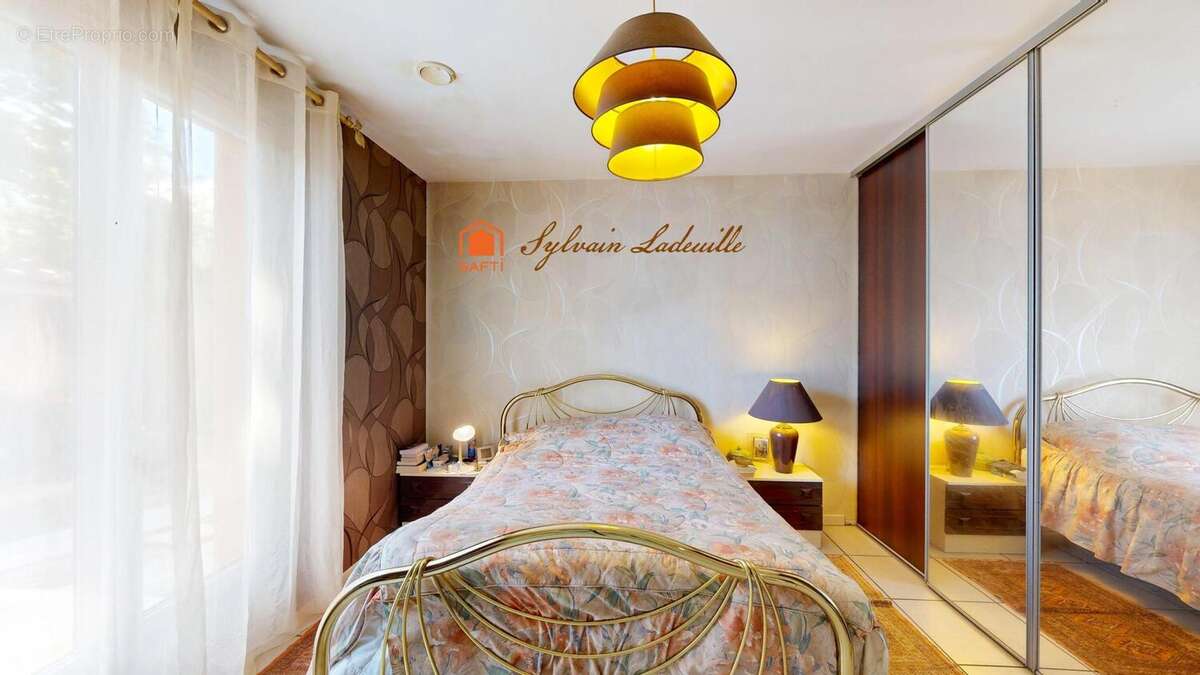 Photo 6 - Maison à LACROPTE