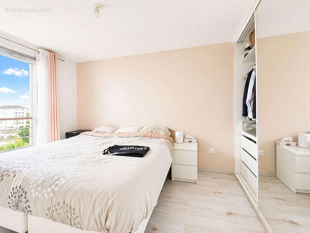 Appartement à BONNEUIL-SUR-MARNE