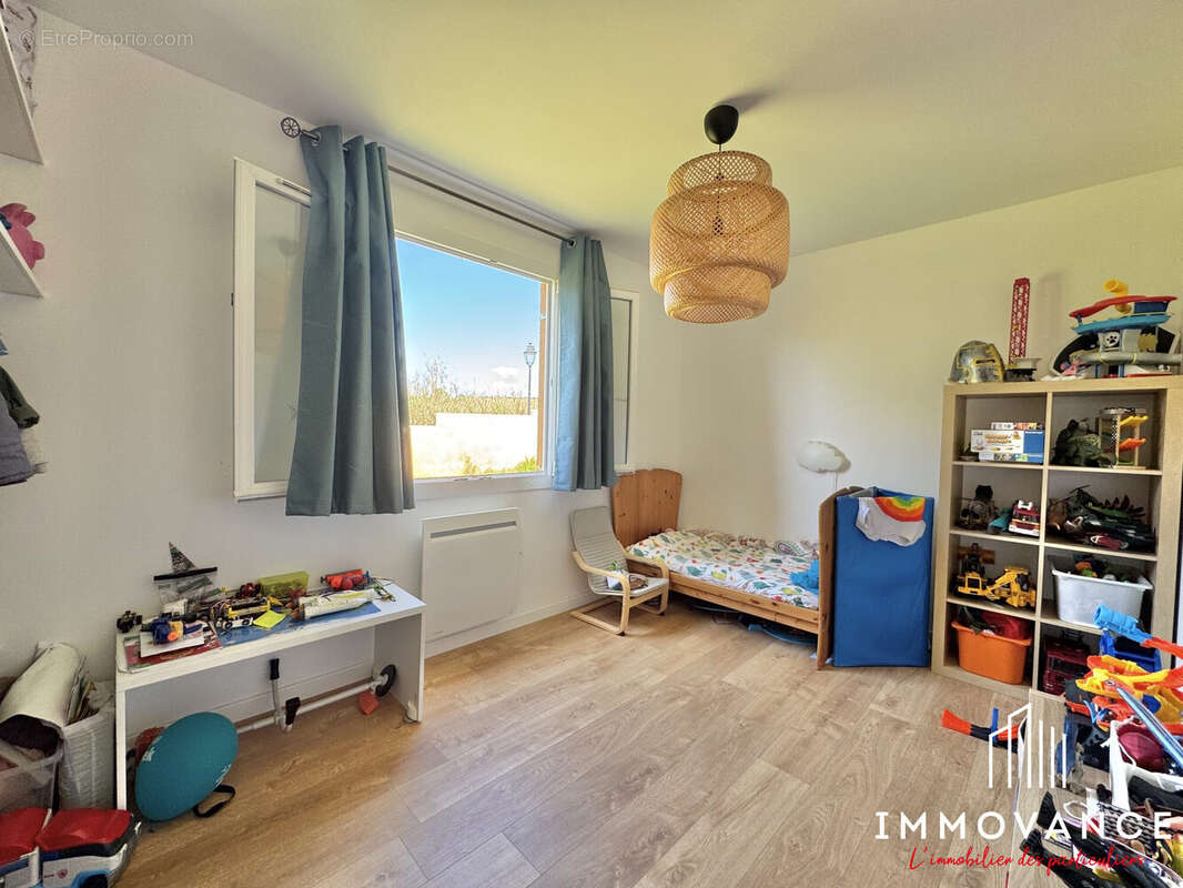 Maison à COMBAILLAUX