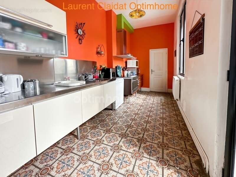 Maison à SAINT-QUENTIN