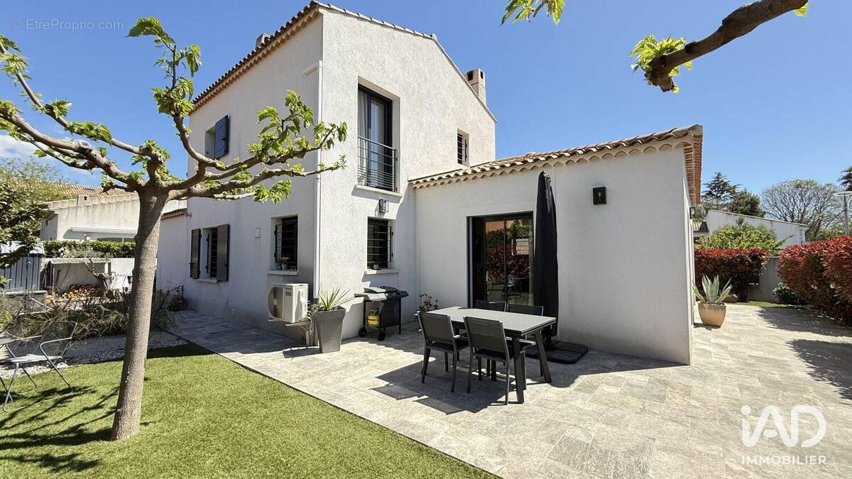 Photo 1 - Maison à LE BEAUSSET