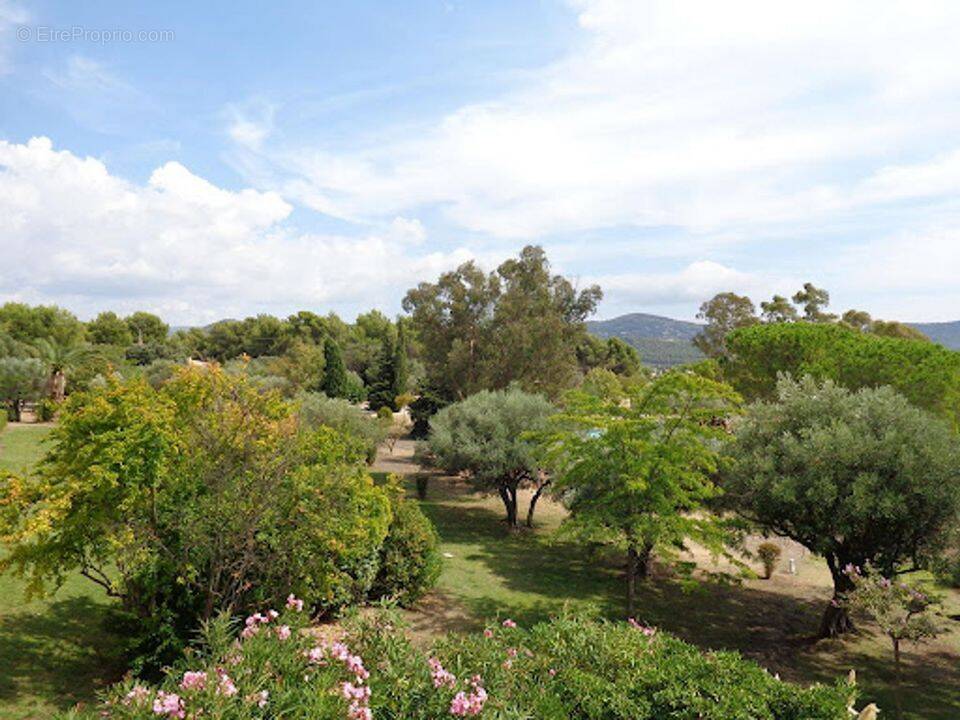 Terrain à LA CADIERE-D&#039;AZUR