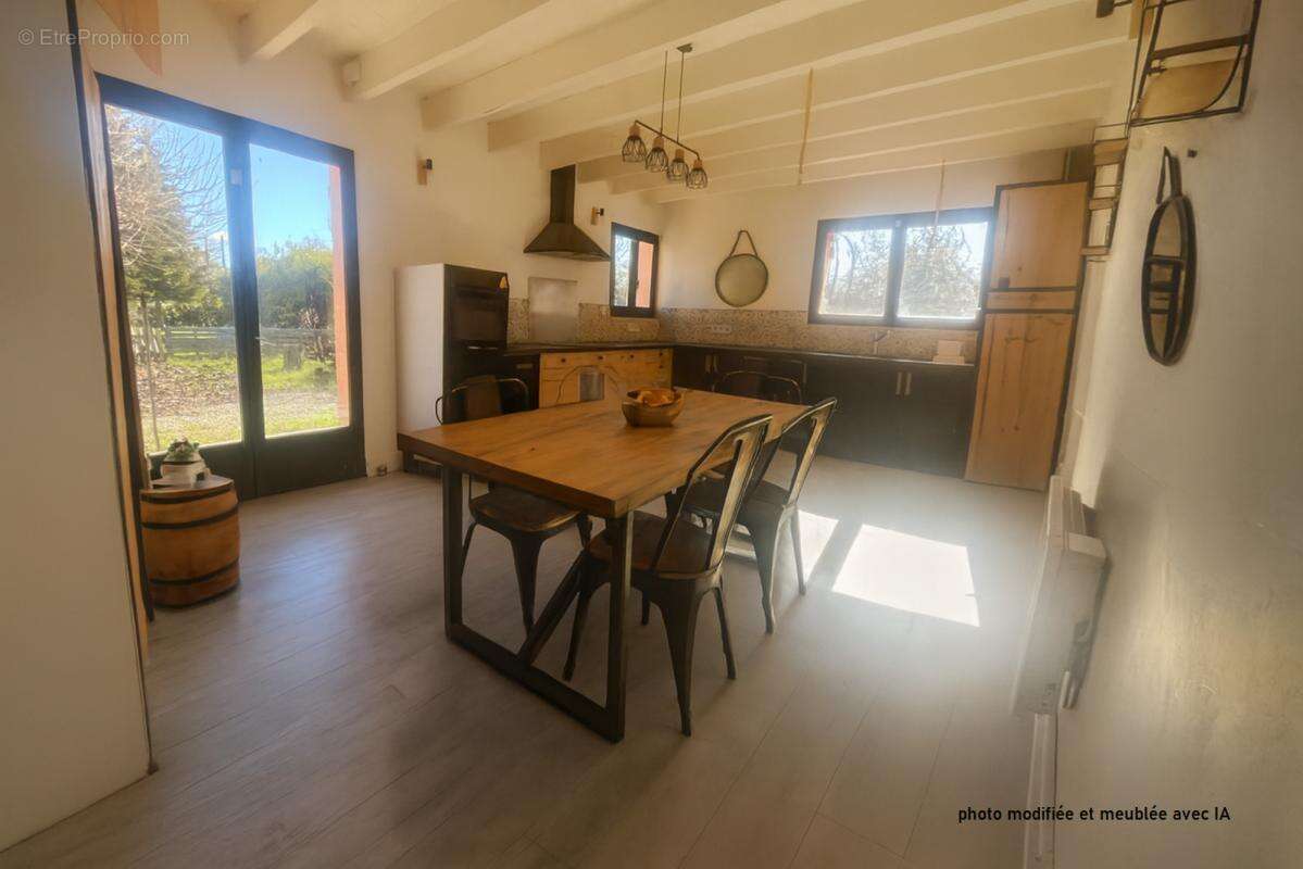 Maison à LA VILLE-DIEU-DU-TEMPLE