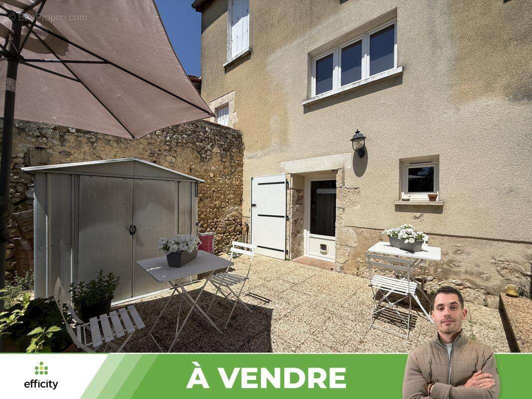 Maison à POITIERS