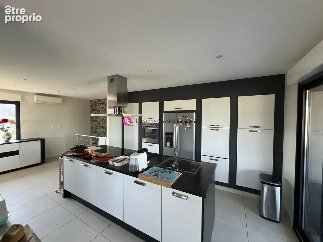 Maison 126 m² à Decazeville  - photo 2
