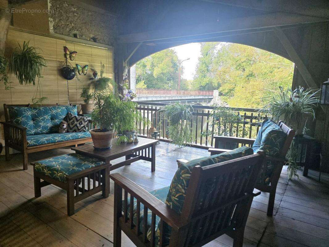 Maison à VILLETOUREIX