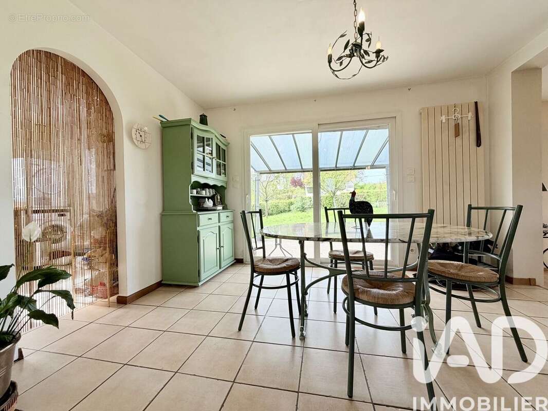Photo 3 - Maison à FONTENAY