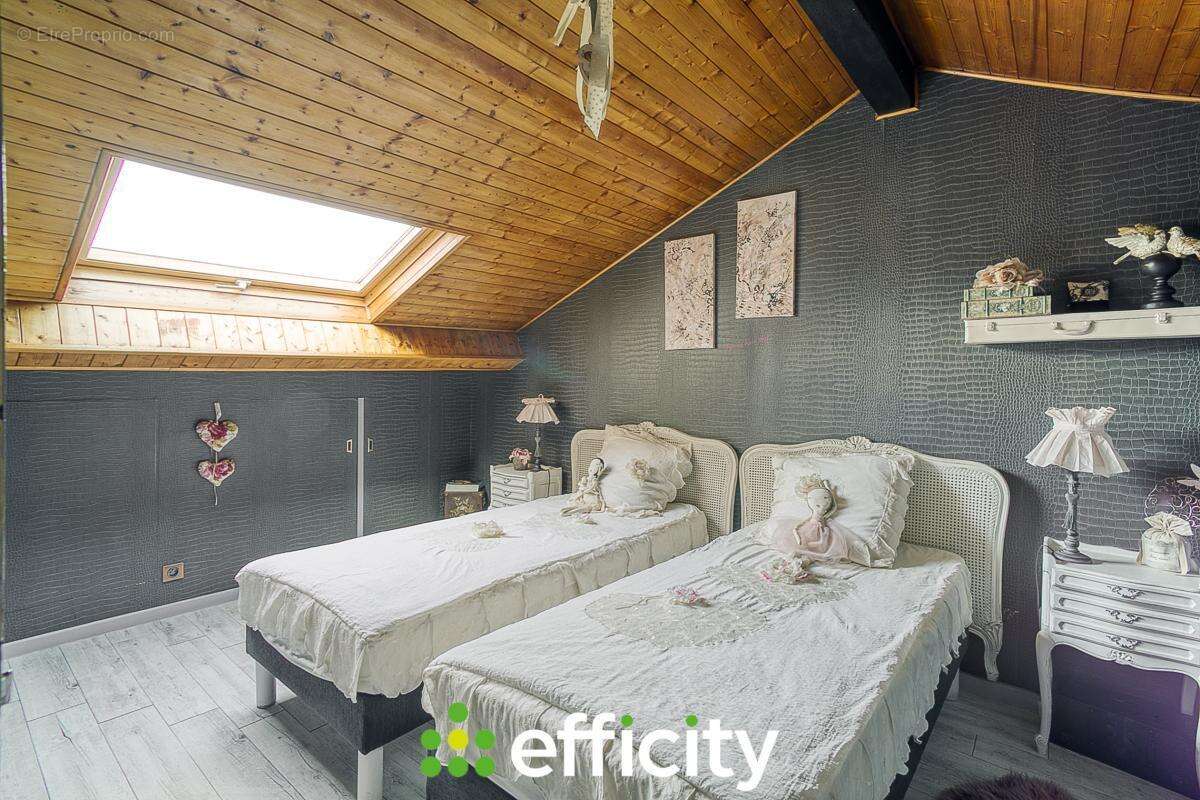 Maison à SAINT-FONS