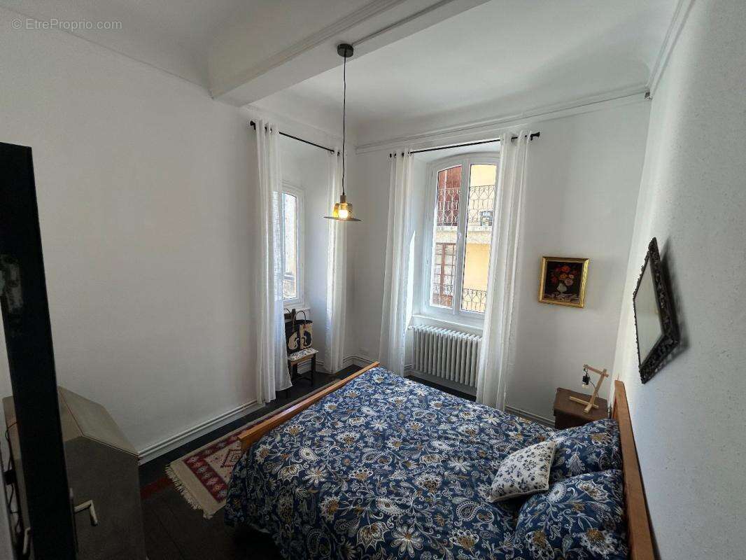 Maison 160 m² à Quillan  - photo 2