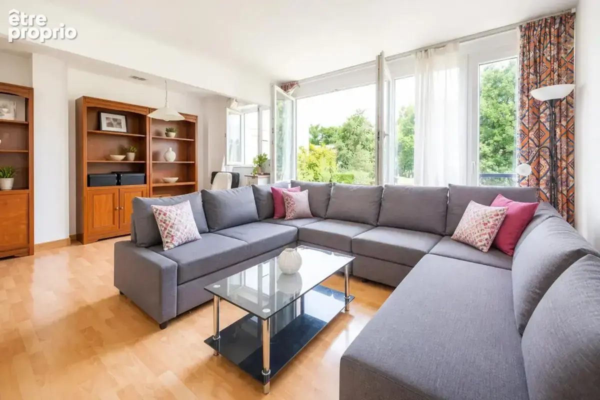 Appartement à COIGNIERES
