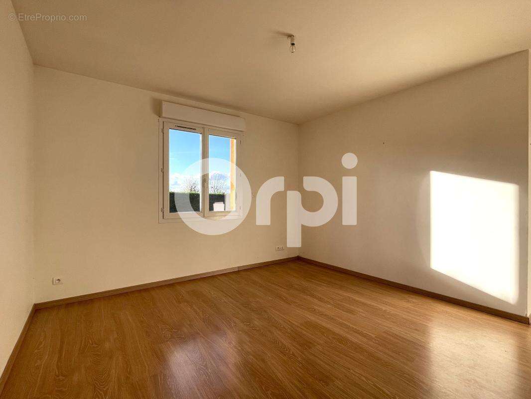 Maison à LA CROISILLE