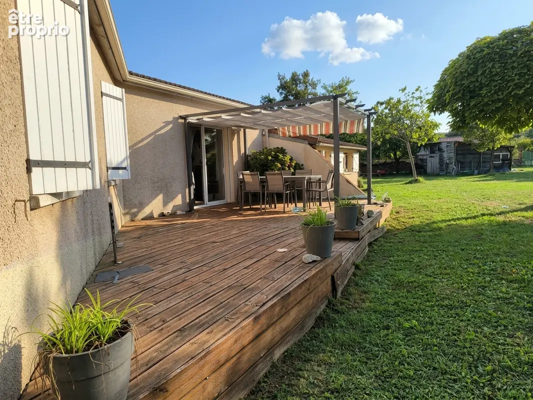 Maison Capdenac Le Haut 6 pièce(s) 138 m2 - photo 2