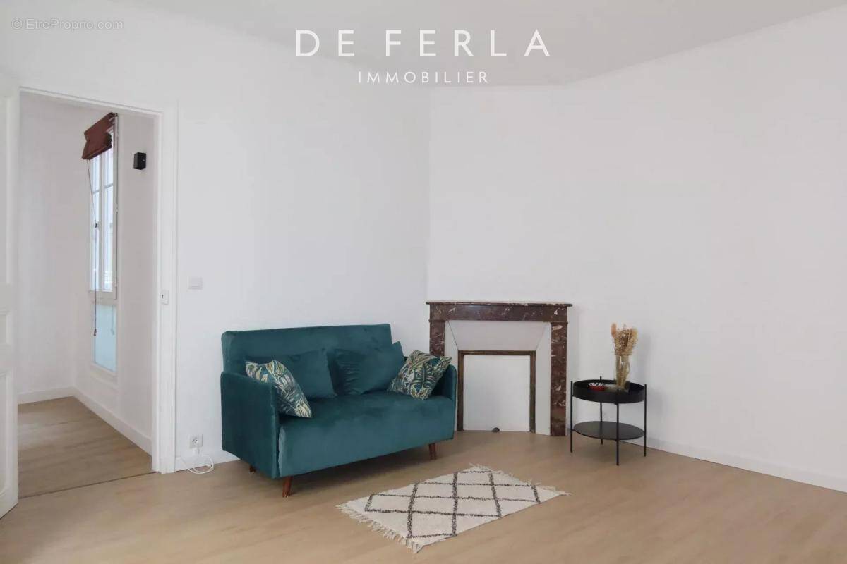 Appartement à PARIS-15E