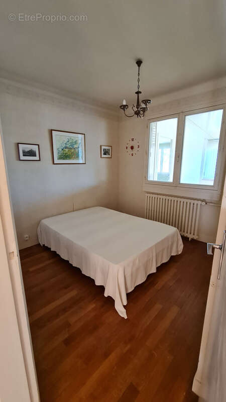 Maison à GOMETZ-LE-CHATEL