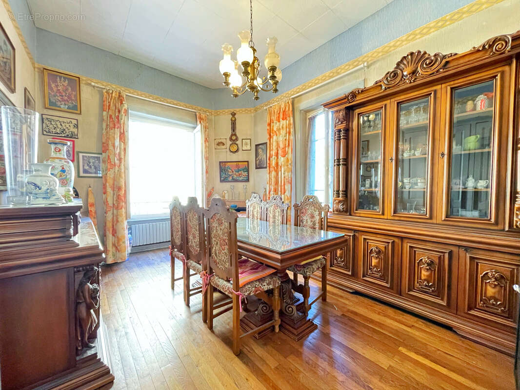 Appartement à OULLINS
