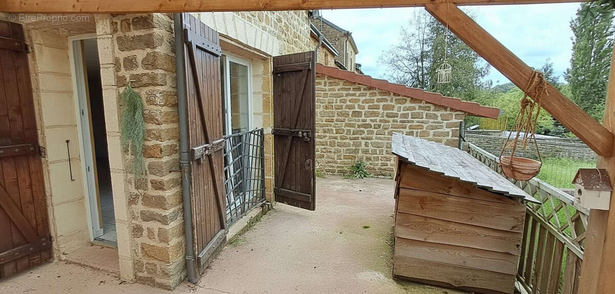 Maison 222 m² à Puilly-Et-Charbeaux  - photo 8